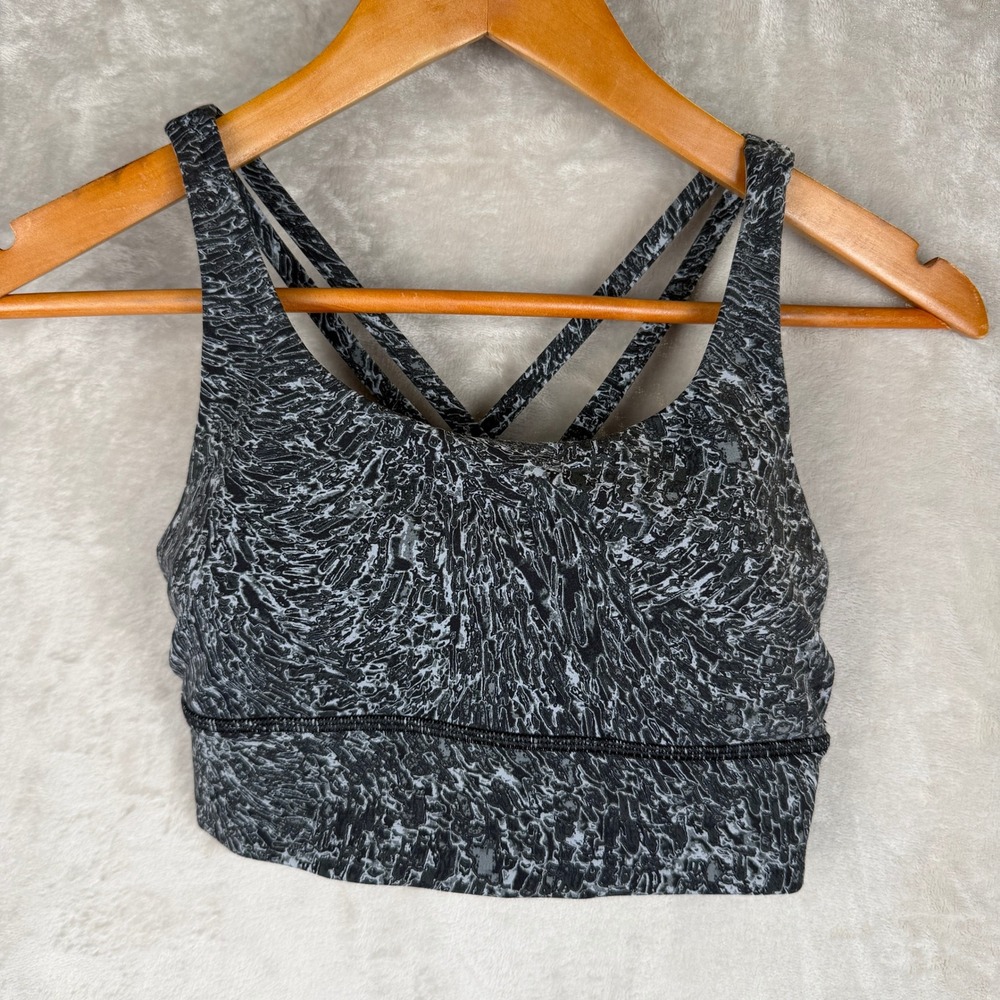 Lululemon Free To Be Serene Bra Long Line Black White Abstract Size 4 LW2BPWS